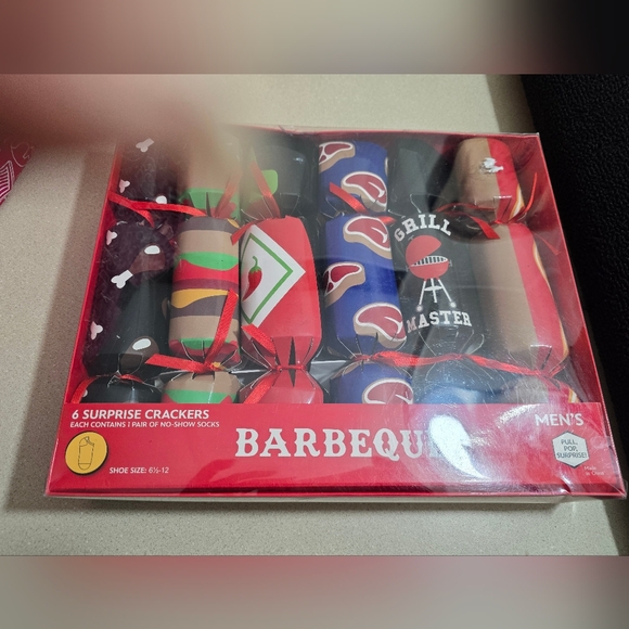 Other - Men Barbecue Surprise Crackers Sock Set - Multicolor